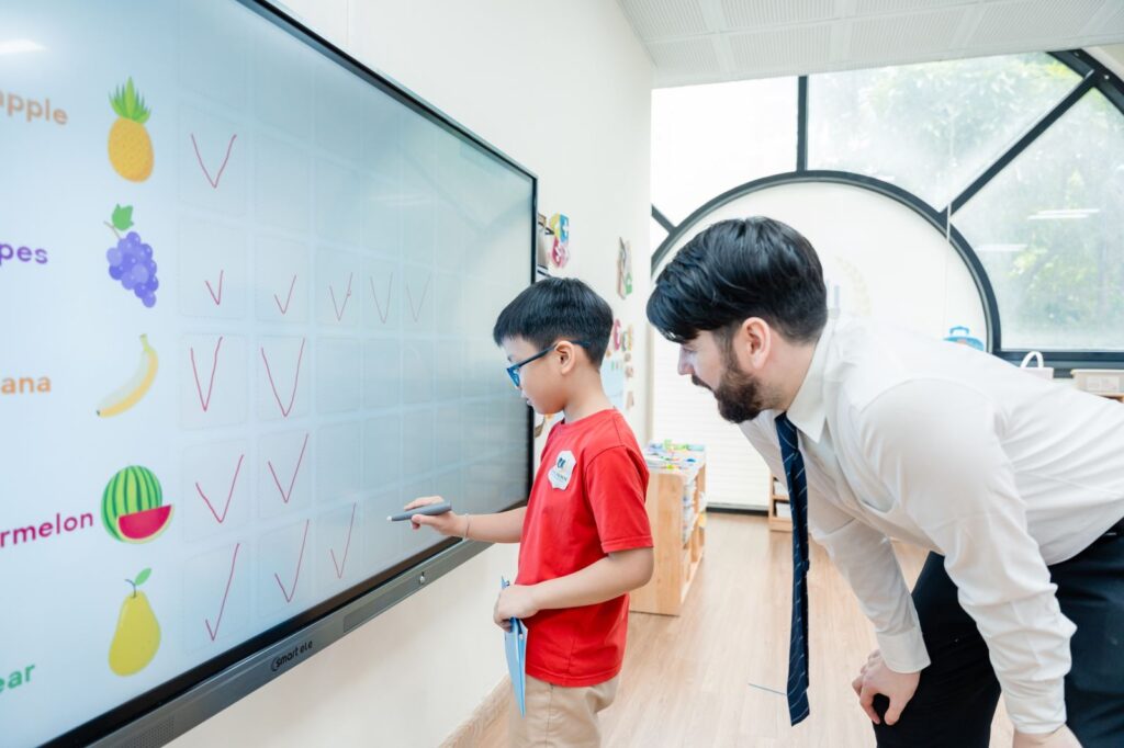 Giáo dục Vinschool Hóc Môn