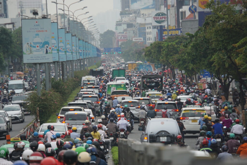 Giao thông Tp Hồ Chí Minh ùn tắt