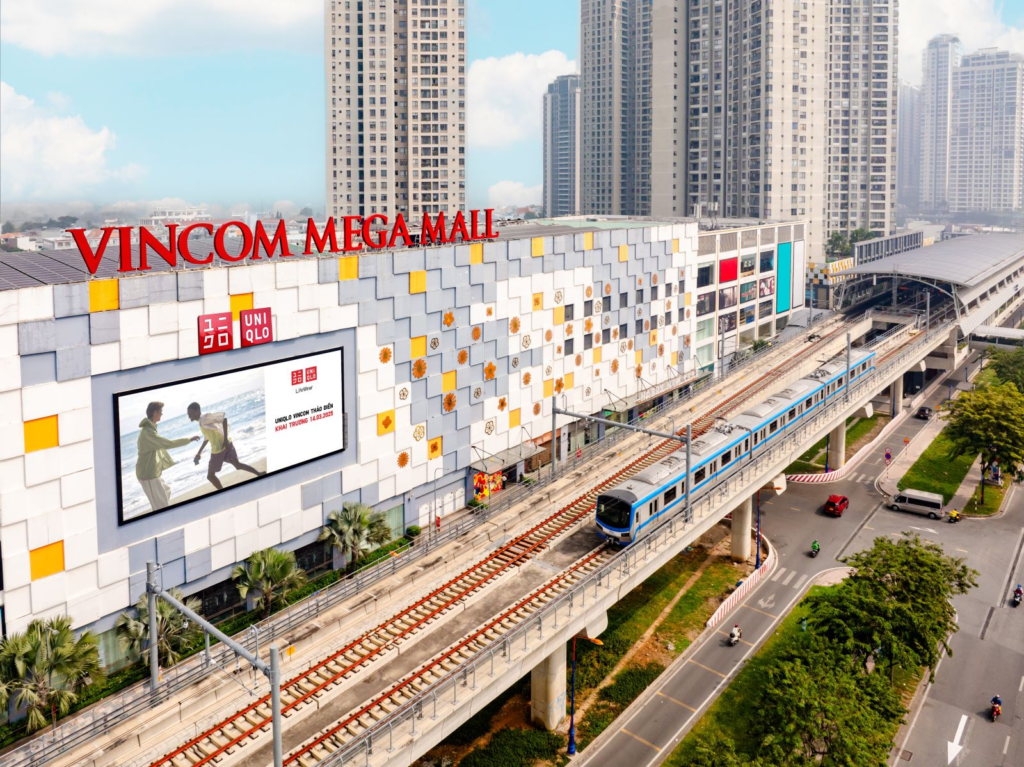 VINCOM MEGA MALL