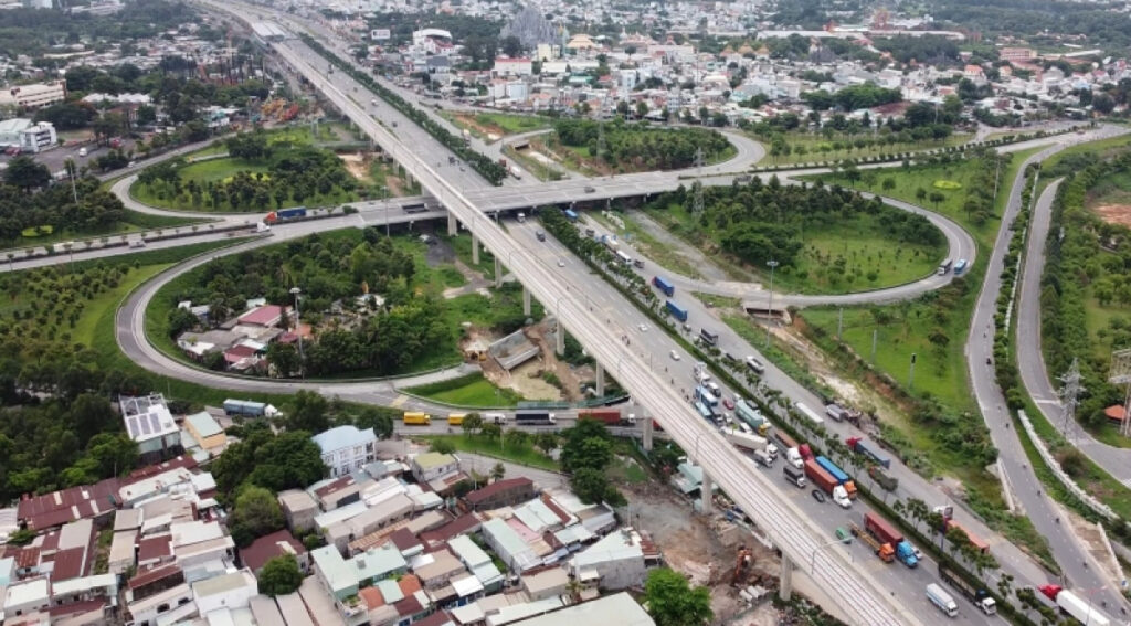 TIẾN ĐỘ VÀNH ĐAI 3